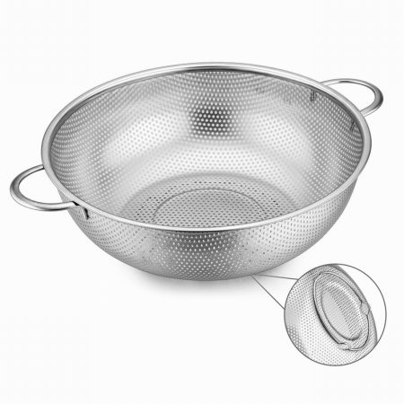 22X9CM COLANDER WITH BASE (2225)