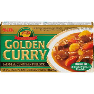 S&B GOLDEN CURRY M HOT 220G